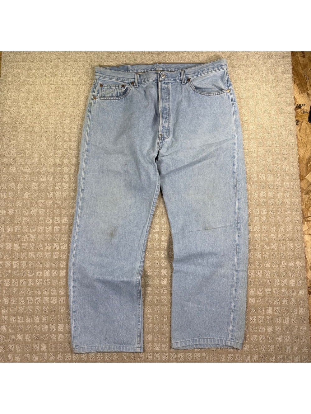 Levi's 501 Canada Made Light Wash Denim Jeans 36x27.5